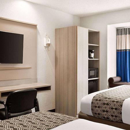 Microtel Inn & Suites By Wyndham Florence/Cincinnati Airpo Екстер'єр фото